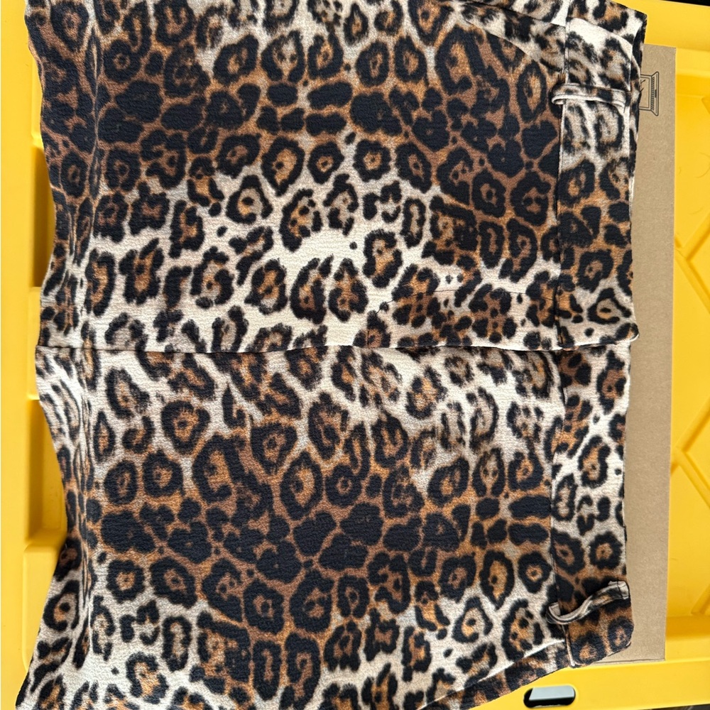 Olivaceous Wild Leopard Print Skirt